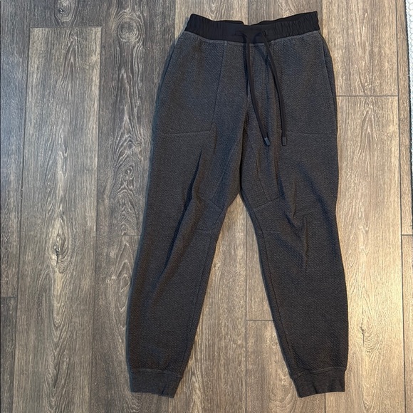 lululemon athletica Other - Men's Lululemon Textured Double Knit Joggers - Size M - Color: Dark Gray/Black